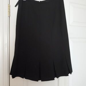 pleated skirt NWOT